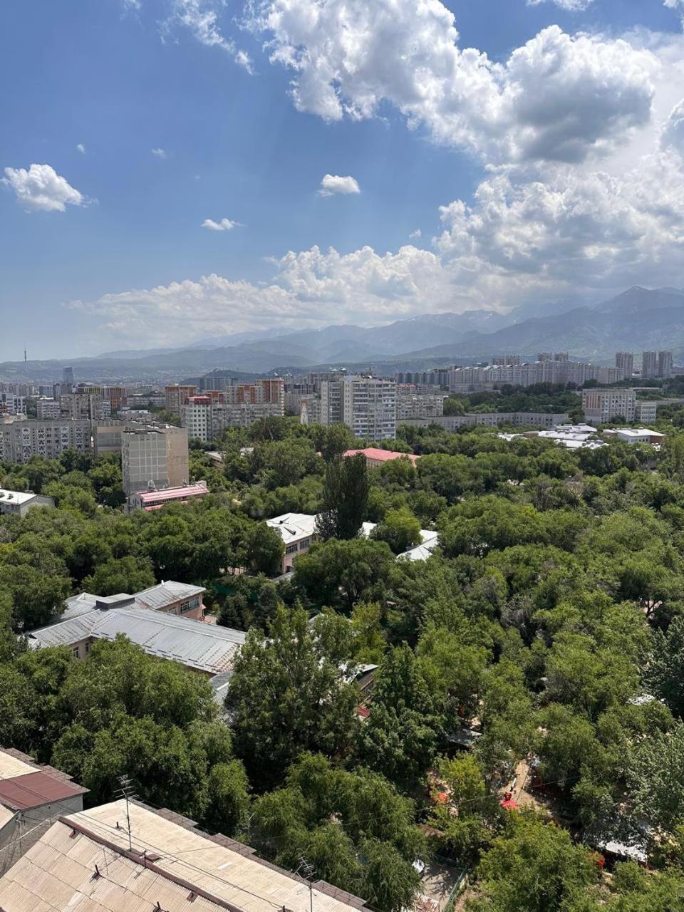 Солнечная Лагуна Almaty Exterior photo